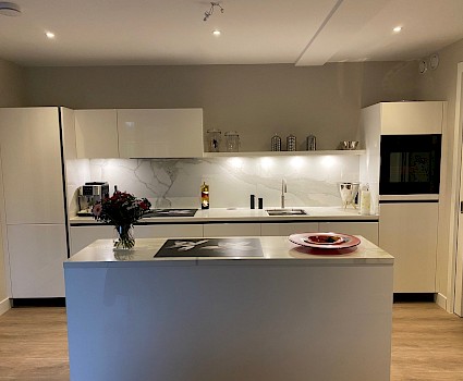 10539 Keuken met kookeiland