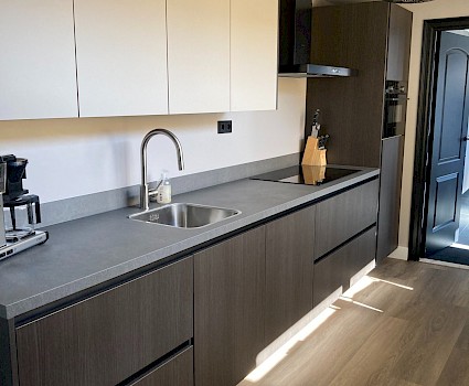11449 keuken met opbergkast