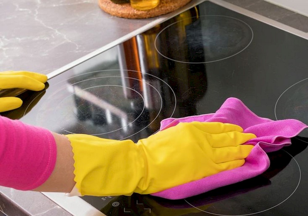 Slim schoonmaken: tijdbesparende tips voor je nieuwe keuken