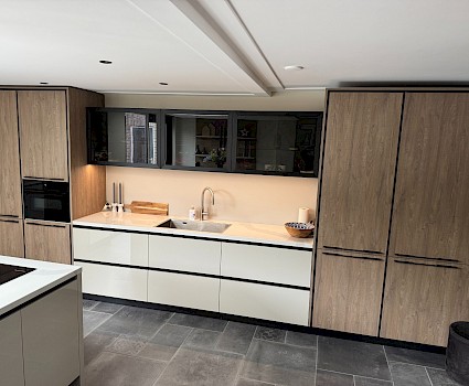 11067 Keuken met kookeiland
