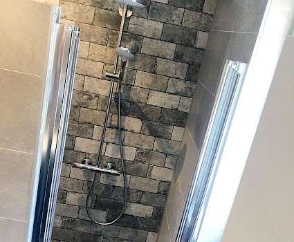 07814 Badkamer en toilet