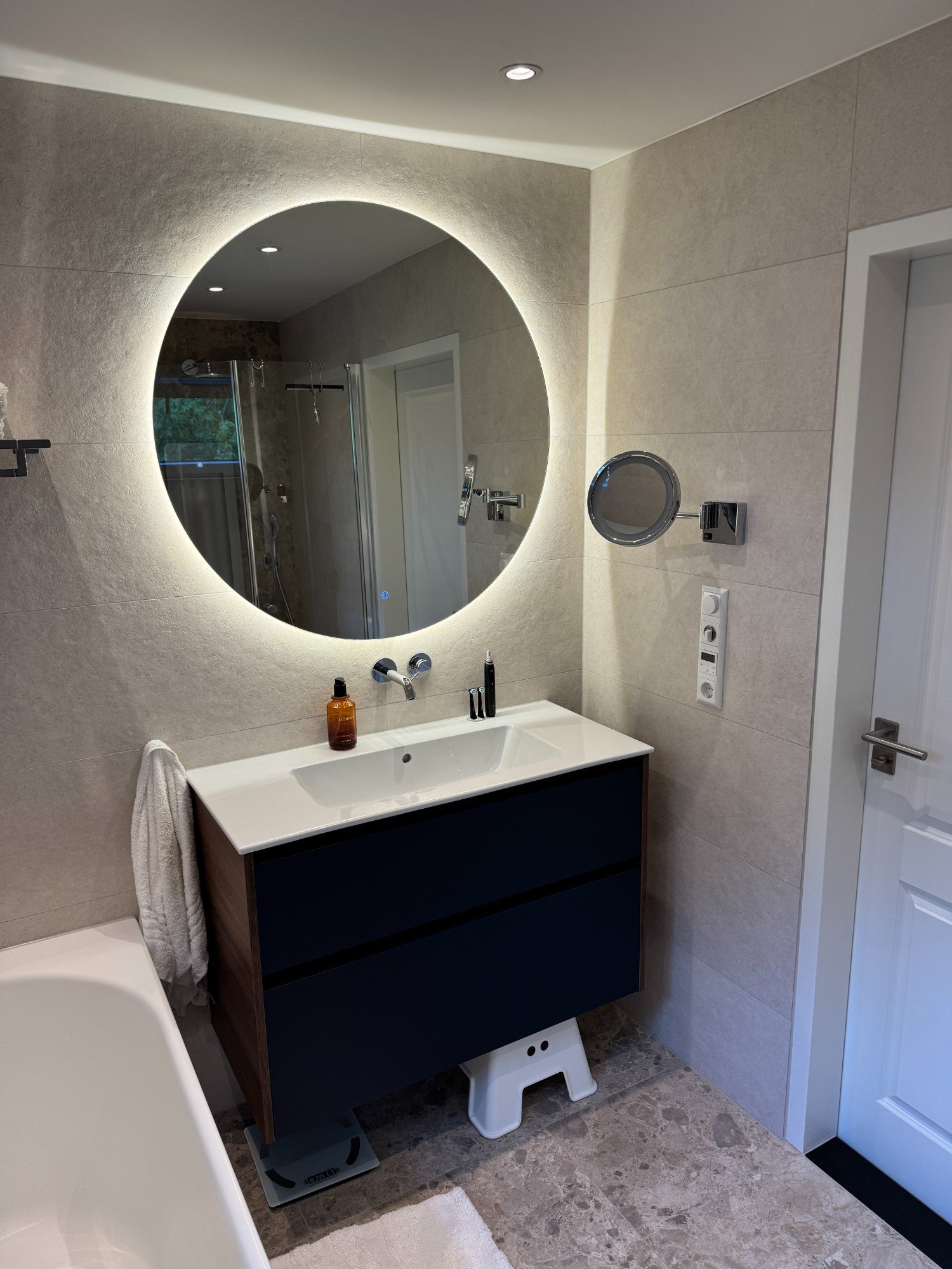 11450 Badkamer en toilet