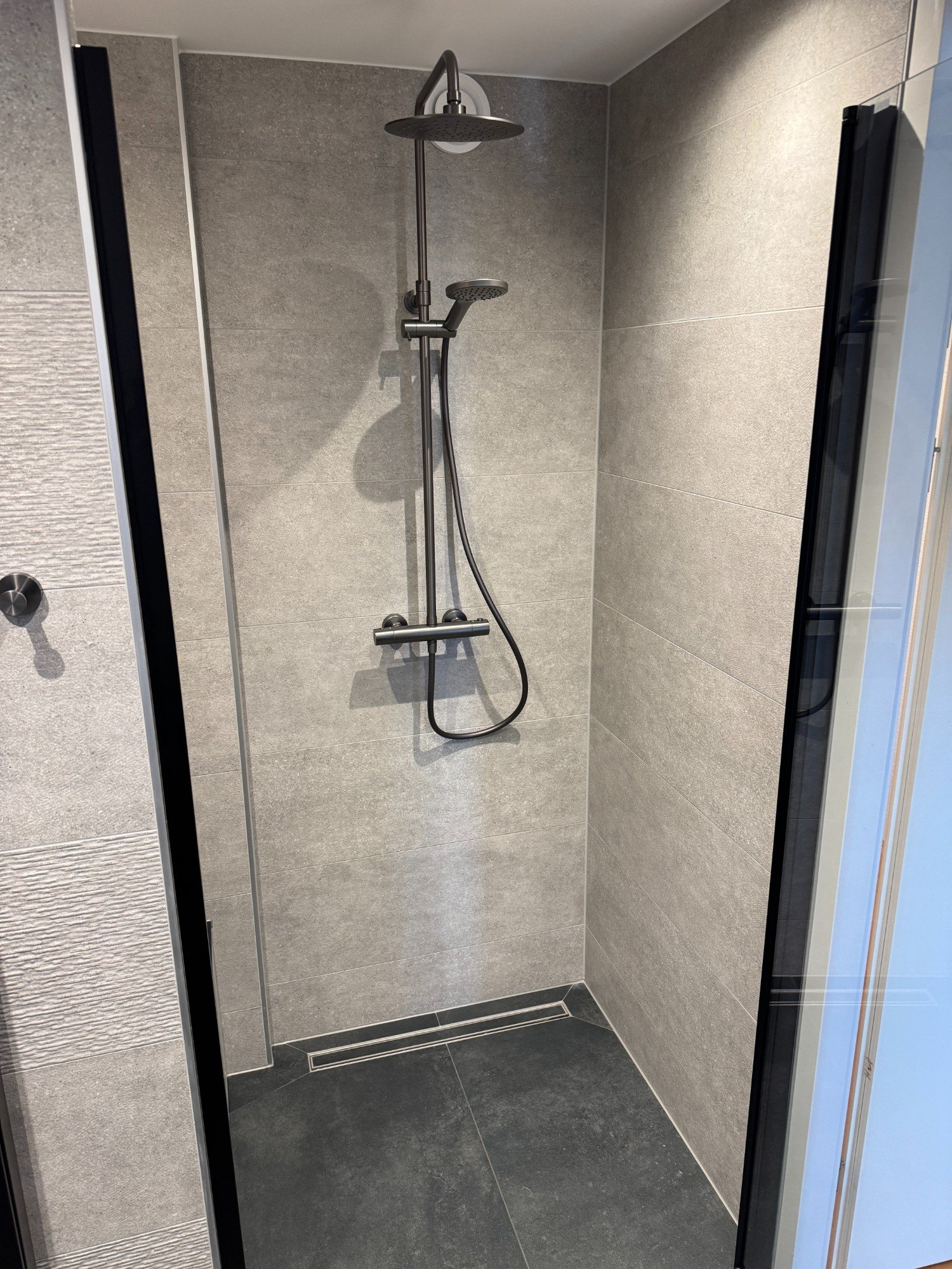 11419 Badkamer en toilet