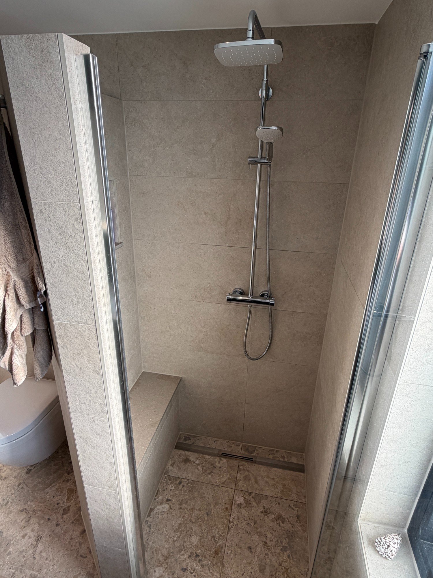 12167 Badkamer en toilet