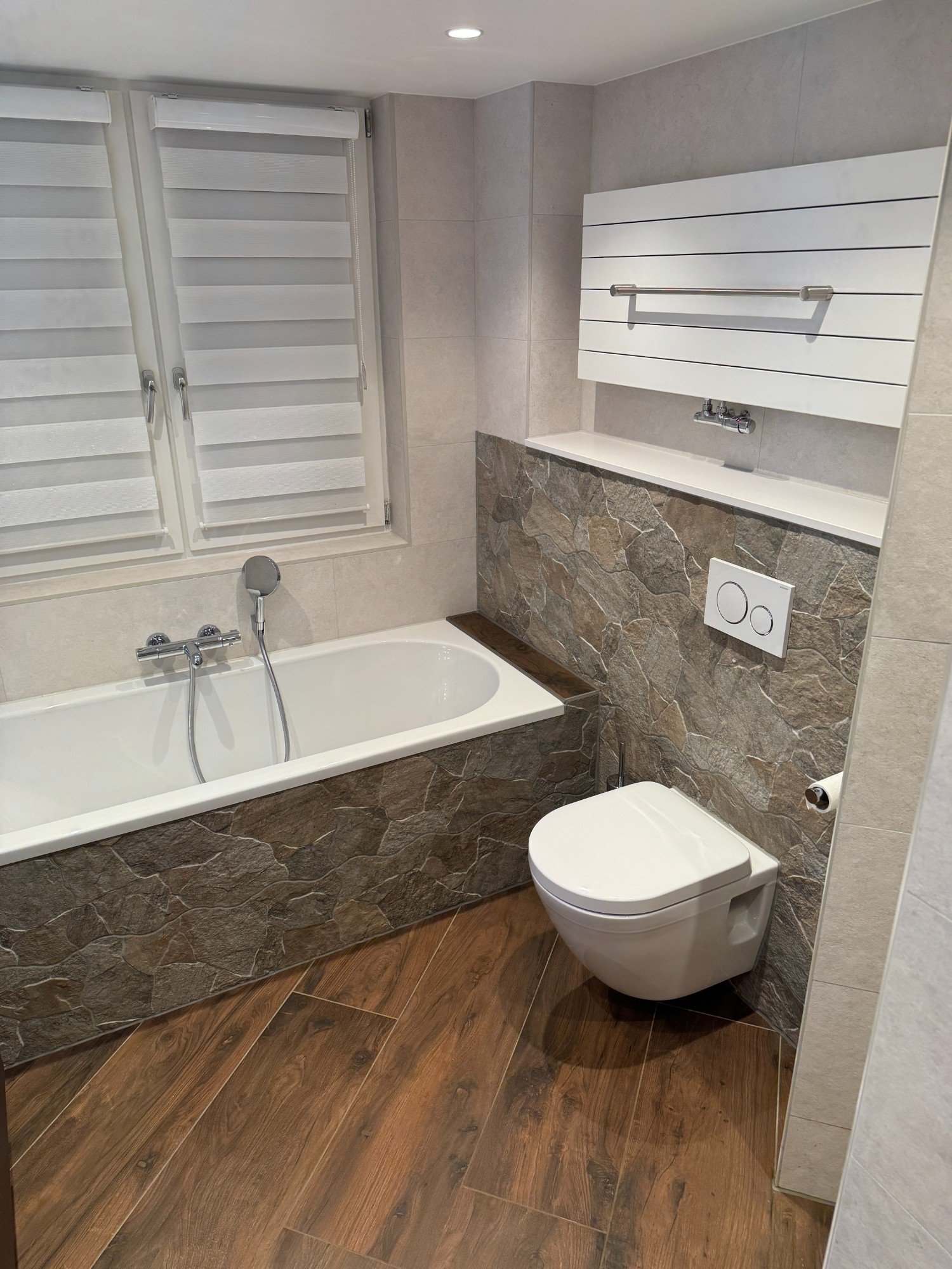 11374 Badkamer en toilet
