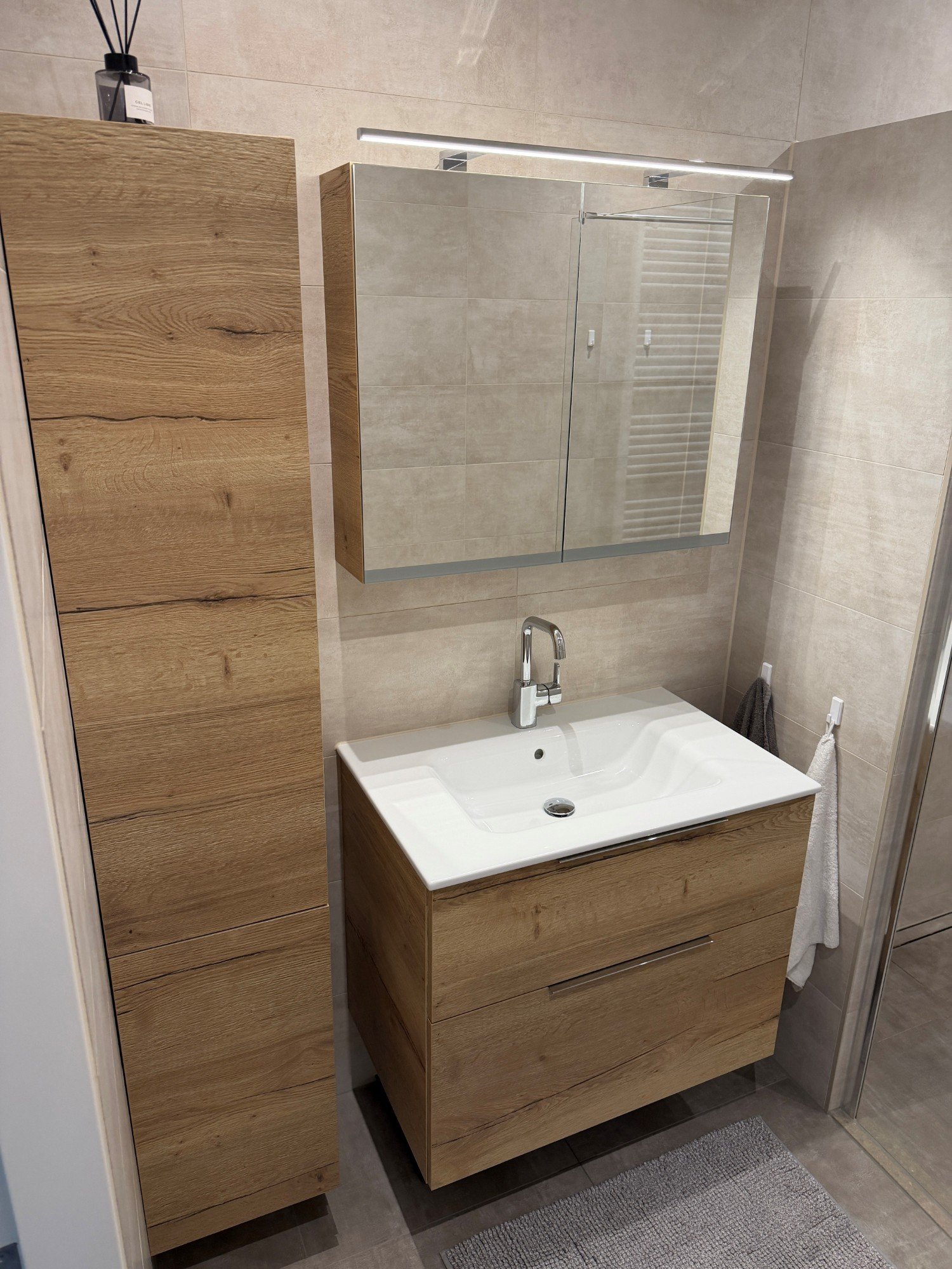 12211 Badkamer