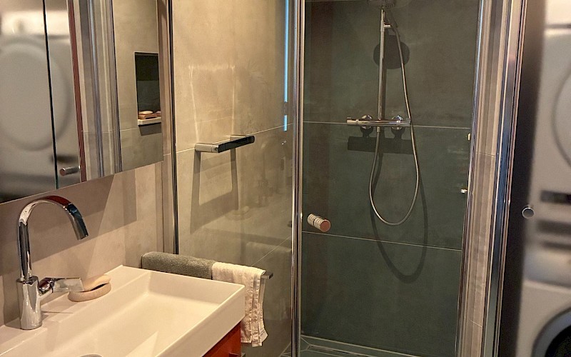 12303 Badkamer