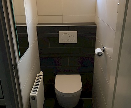 06417 Toilet
