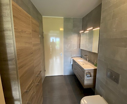 09588 Badkamer